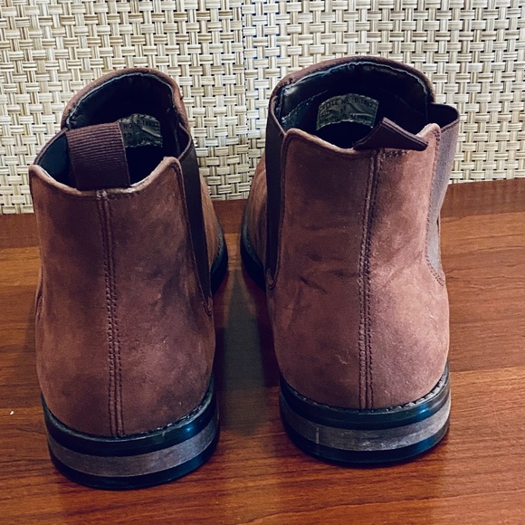 🌟HP🌟NWOT Samuel Brown Faux Suede Chelsea Boots by Harrison Myles 13 - Picture 11 of 14